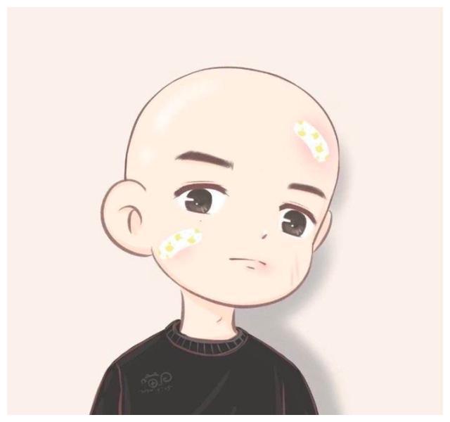 李现剃光头出席新戏开机仪式嫌丢人用帽子遮住头,害羞得像大男孩