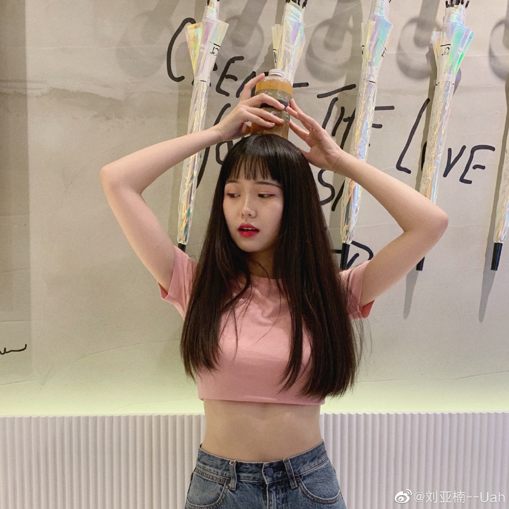 偶像美少女青春有你2-刘亚楠迷人写真美照_高清图集_新浪网