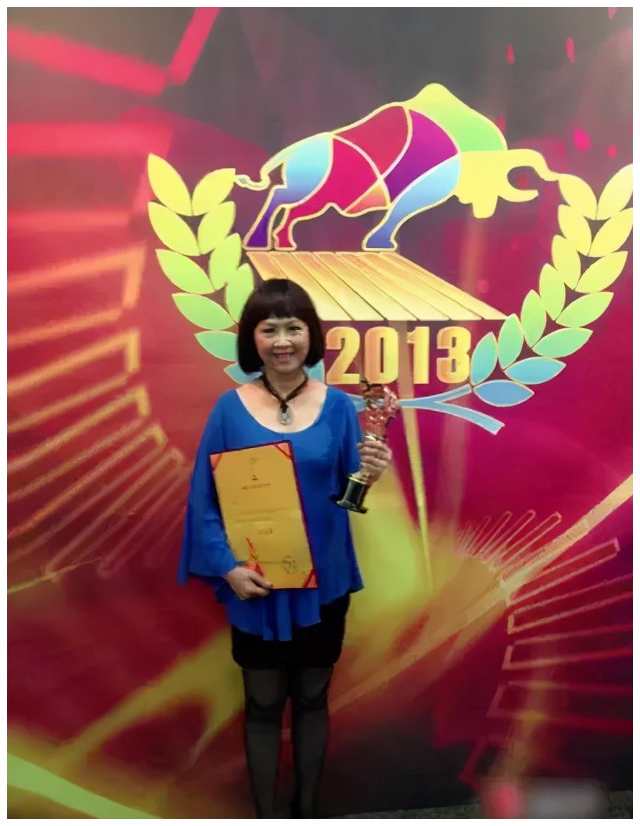 因癌症不幸离世年仅53岁|癌症|马婷|主持人_新浪新闻