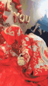 搞笑GIF图：当男人看到美女时，一切病都好了休闲区蓝鸢梦想 - Www.slyday.coM