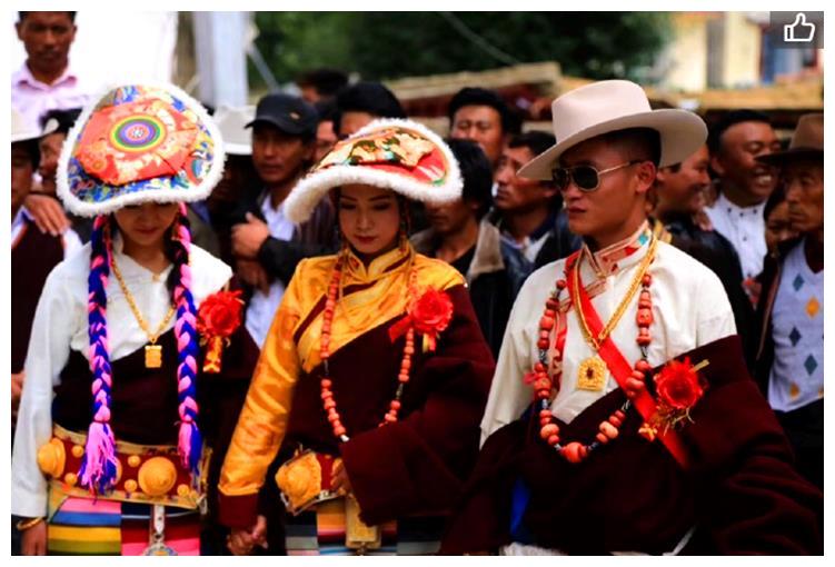 丁真经纪人杜冬为康巴姑娘写15万字情书婚礼照片曝光新郎不是他