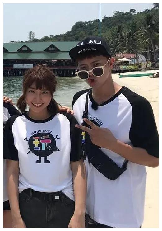 黄鸿升逝世,女友终现身悲痛认爱!透露他不结婚原因令人心痛