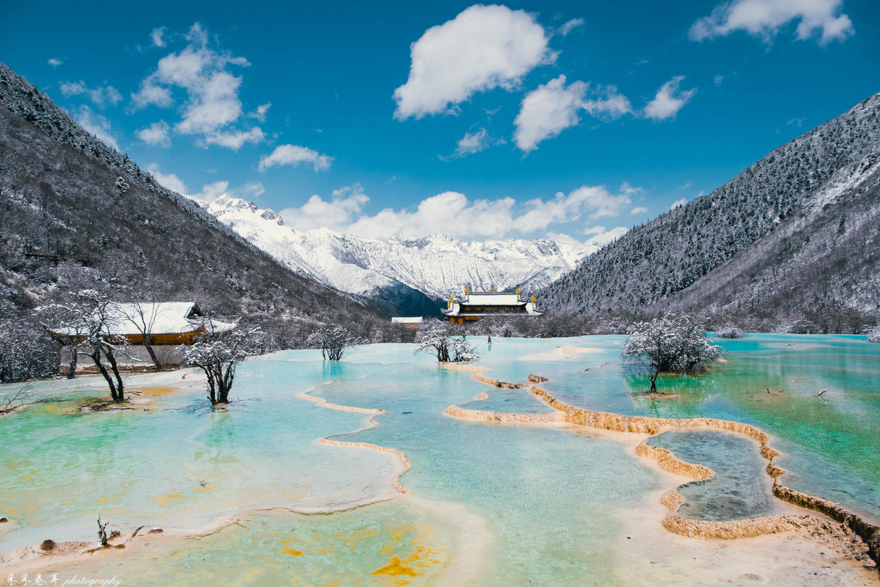 原来你是这样的黄龙夏季雪后登五彩池邂逅松潘梦幻世界