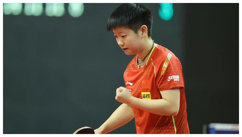 国乒包揽世乒赛女单四强！孙颖莎4-0速胜<a href=