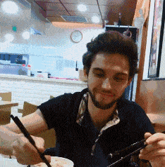 作为一个成年人,让你从他们中二选一,你会怎么选?哈哈哈很现实休闲区蓝鸢梦想 - Www.slyday.coM 作为一个成年人,让你从他们中二选一,你会怎么选?哈哈哈很现实休闲区蓝鸢梦想 - Www.slyday.coM