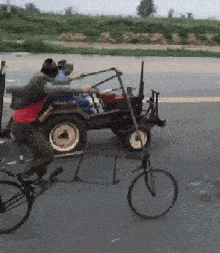 在女友的包里面找到了这样的药，请问是干什么用的啊？哈哈哈哈休闲区蓝鸢梦想 - Www.slyday.coM