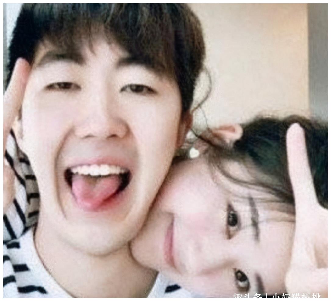 风波未停!网曝赵露思未成年时同居dj男友,男方神似赵本山儿子