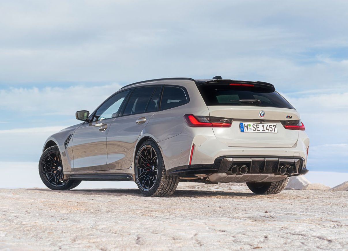 性能车最后绝唱全新宝马m3旅行版正式发布网传入华消息不实