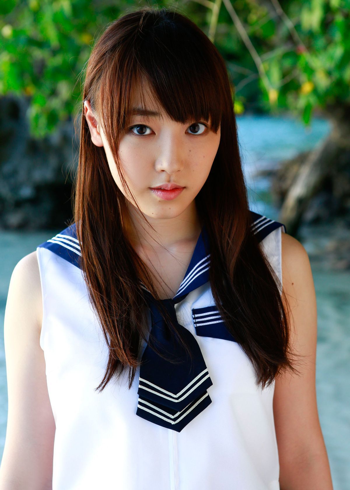 日本学生妹谱久村圣户外清纯写真