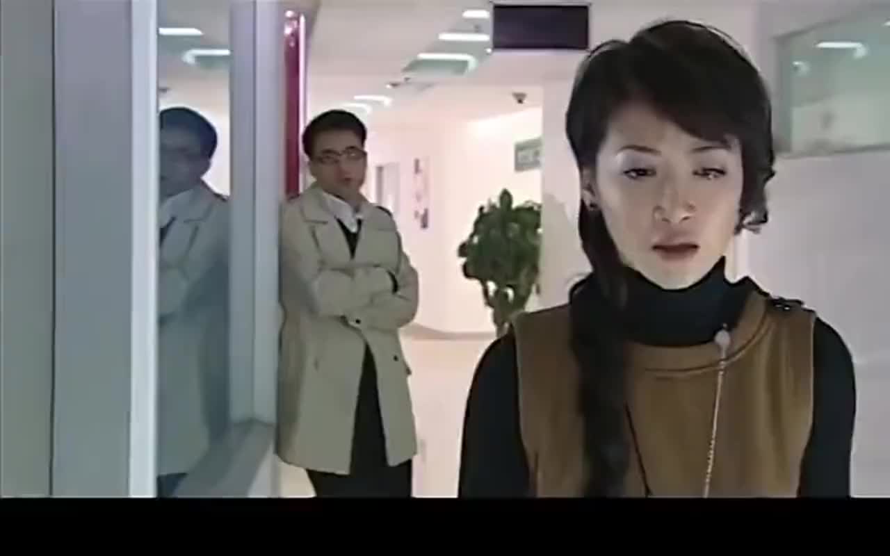 雪在烧罗柔心疼妹妹昏迷不醒想到的唯一办法是去祈祷15004