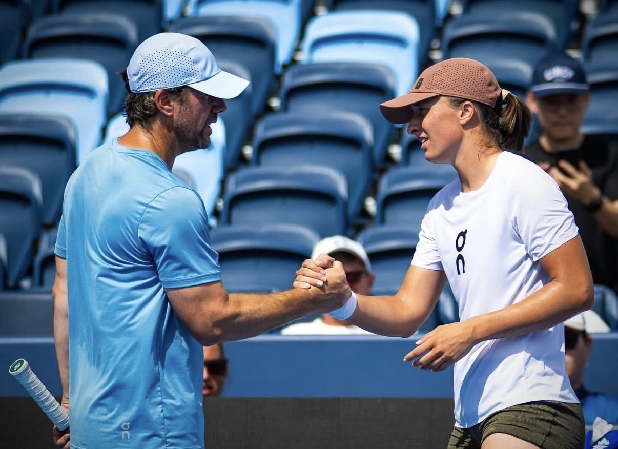 费塞特回应与斯瓦泰克分手，罗伊格遭前弟子吐槽