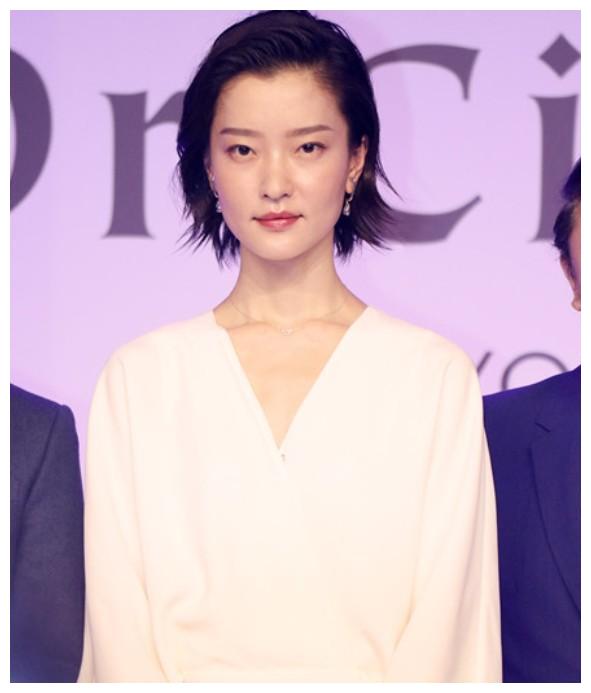 一个国家一个高级脸:日本有小松菜奈,韩国有珍妮,中国有她够了|杜鹃