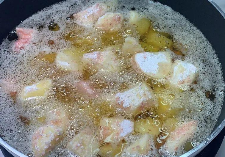 美食总容易让人留下美好记忆荔枝肉的做法比较多这是其中一款,制作简