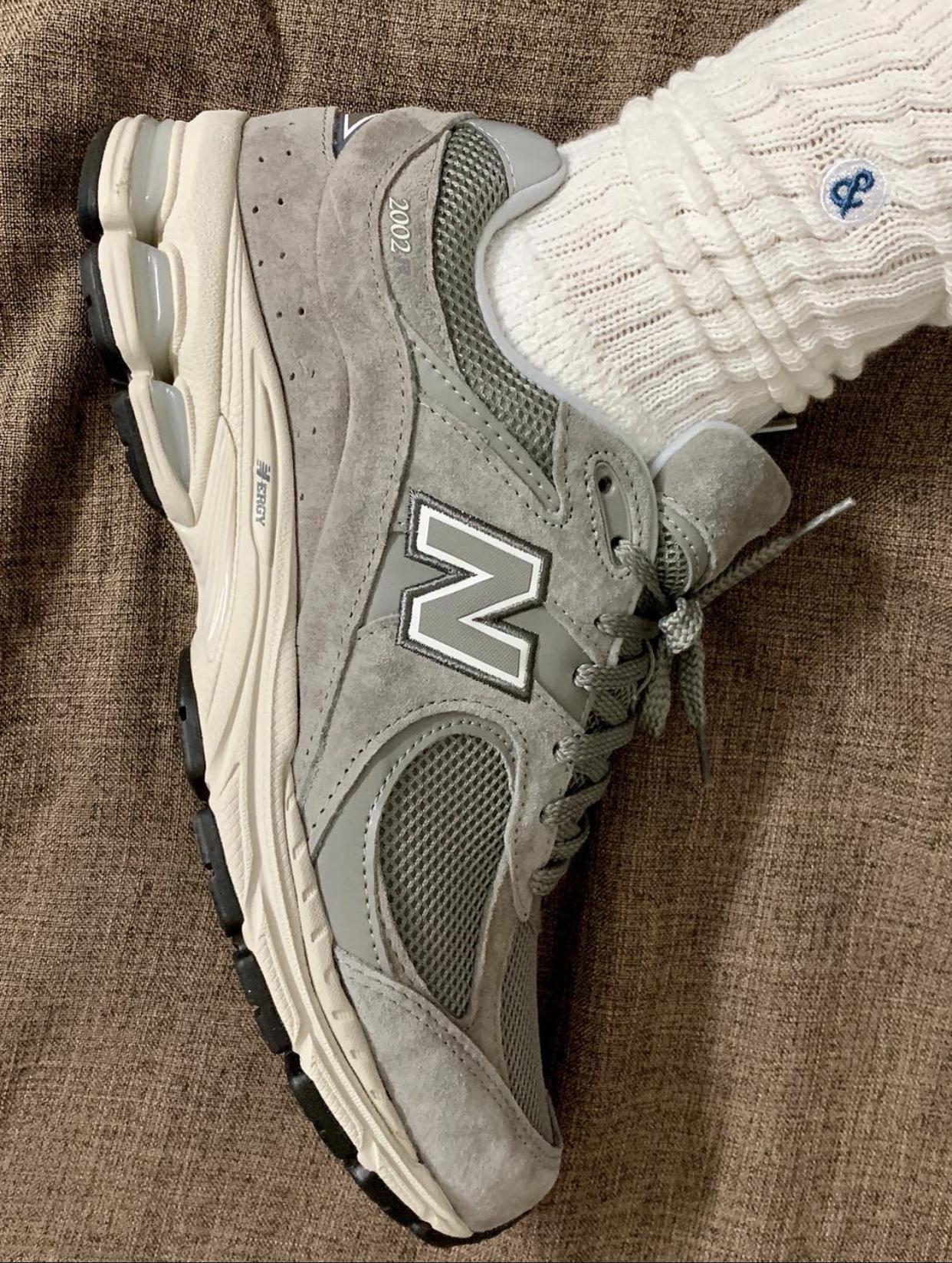 newbalance2002r元祖灰