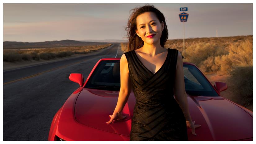 杨潞偶尔也会参演国内的影视作品,比如《危险旅程》中的孙继红,《母仪