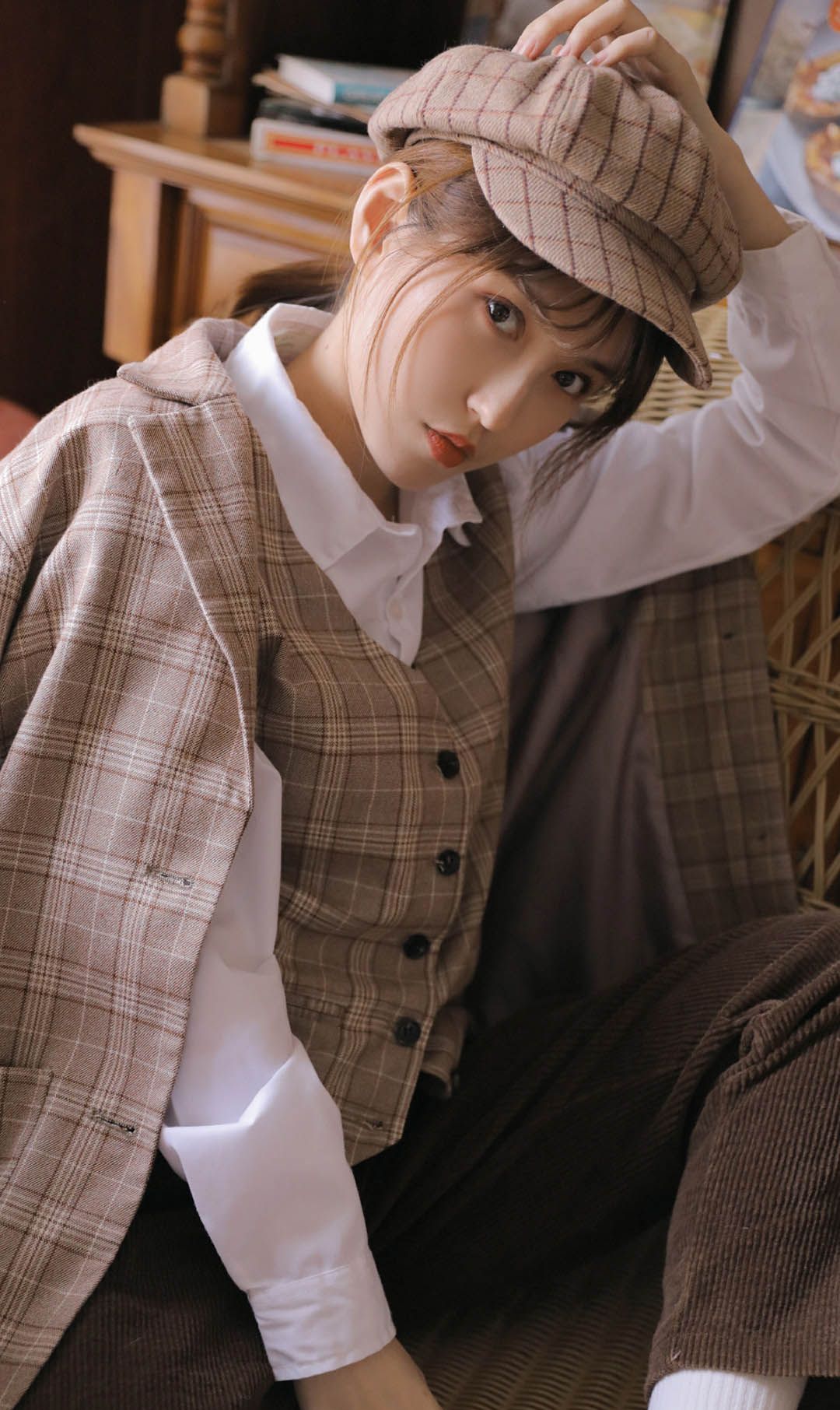 英伦风美少女带给你不一样的感受