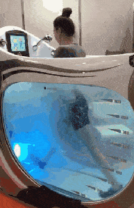 在女友的包里面找到了这样的药，请问是干什么用的啊？哈哈哈哈休闲区蓝鸢梦想 - Www.slyday.coM