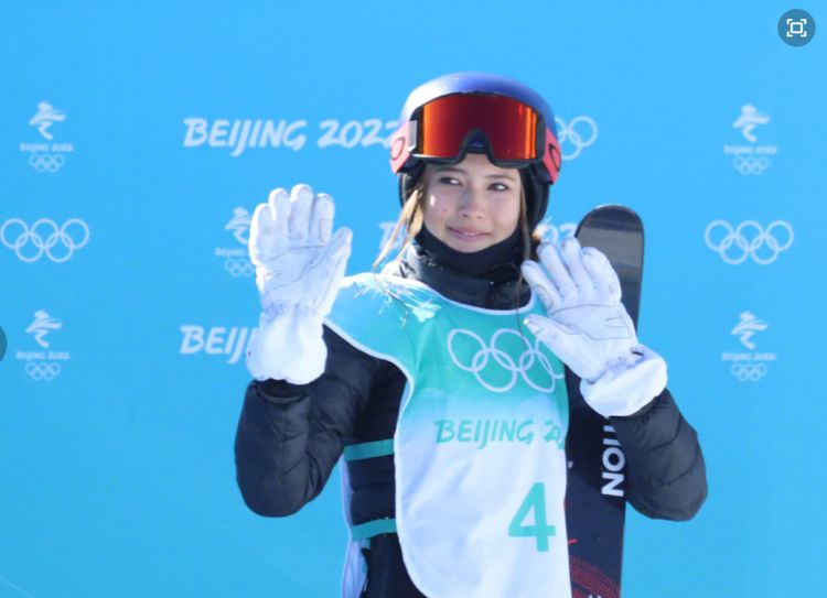 谷爱凌跳出世界最高难度夺得金牌,谢霆锋李小璐景甜等群星送祝福休闲区蓝鸢梦想 - Www.slyday.coM 谷爱凌跳出世界最高难度夺得金牌,谢霆锋李小璐景甜等群星送祝福休闲区蓝鸢梦想 - Www.slyday.coM