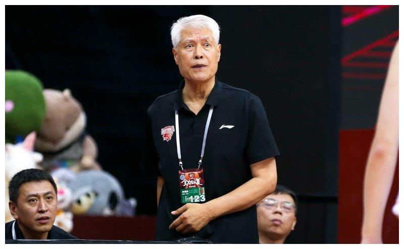 正文         再加上目前的辽宁队还有了蒋兴权,吴乃群与卢伟的加持