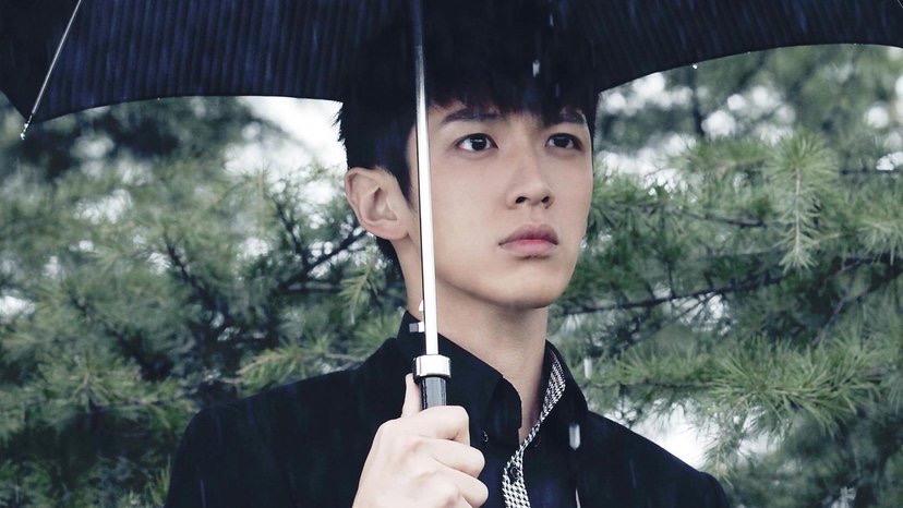 柯震东深夜直播聊天,自曝曾想娶萧亚轩,最爱李毓芬