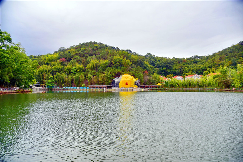 宝锭山景区图片