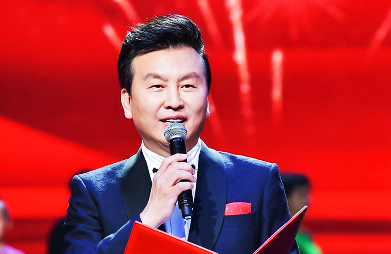 张泽群捐出一整年工资此次怒批河南卫视拳拳爱乡之心溢于言表