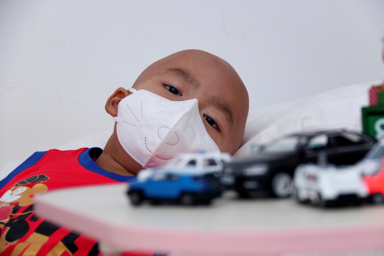 5岁男孩劝妈妈生二胎，“理由”让人感动休闲区蓝鸢梦想 - Www.slyday.coM