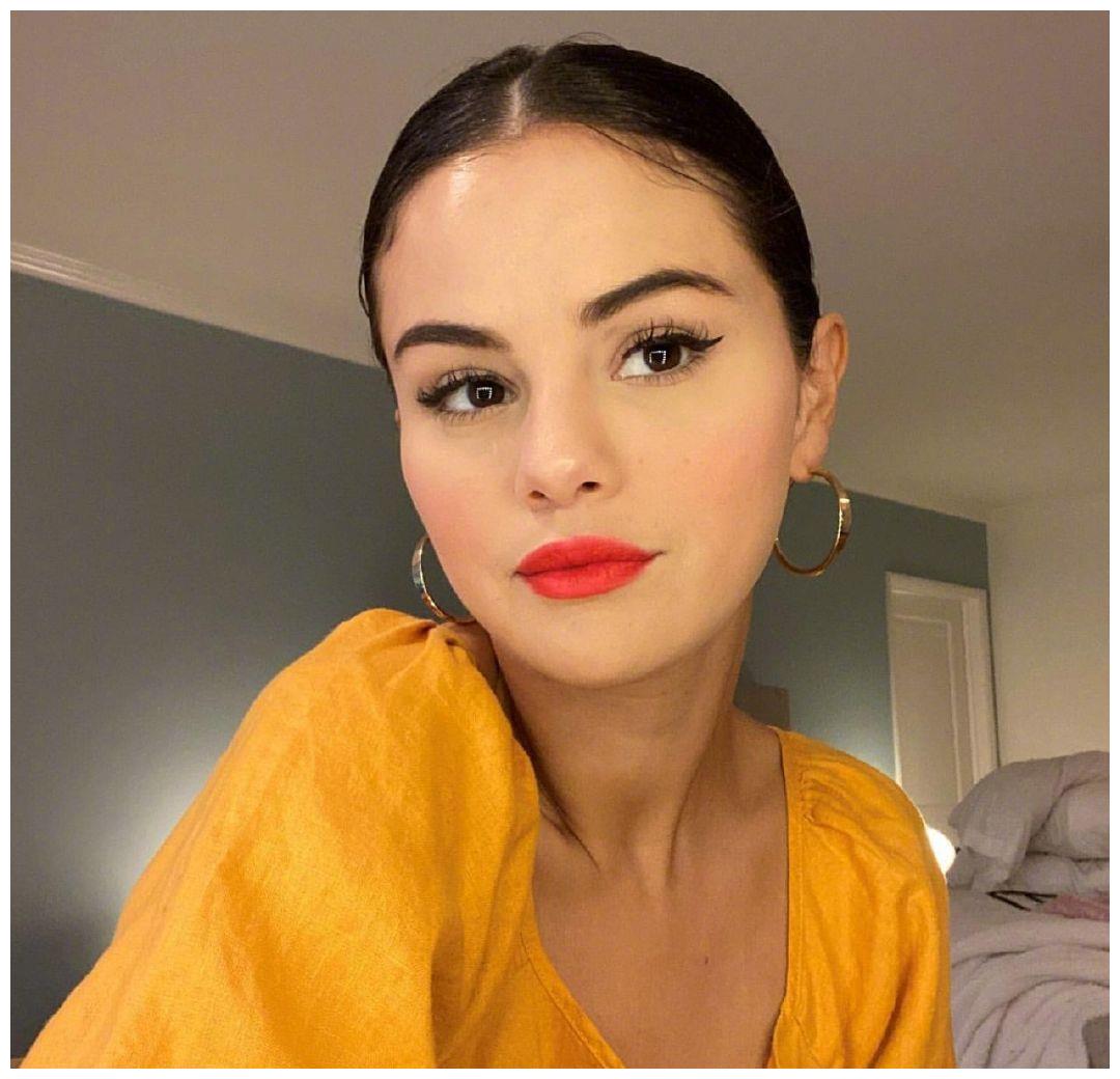 娜状态越来越好,连续被两任男友抛弃,瘦身成功终于美回来了|贾斯汀