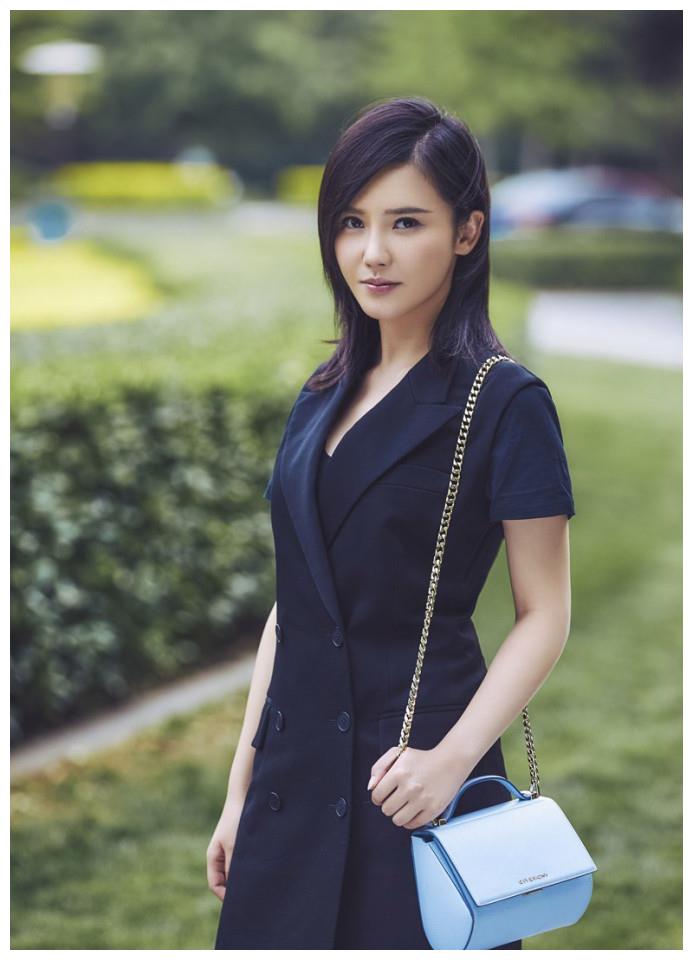 南京女演员杨子姗,气质清纯,外表靓丽