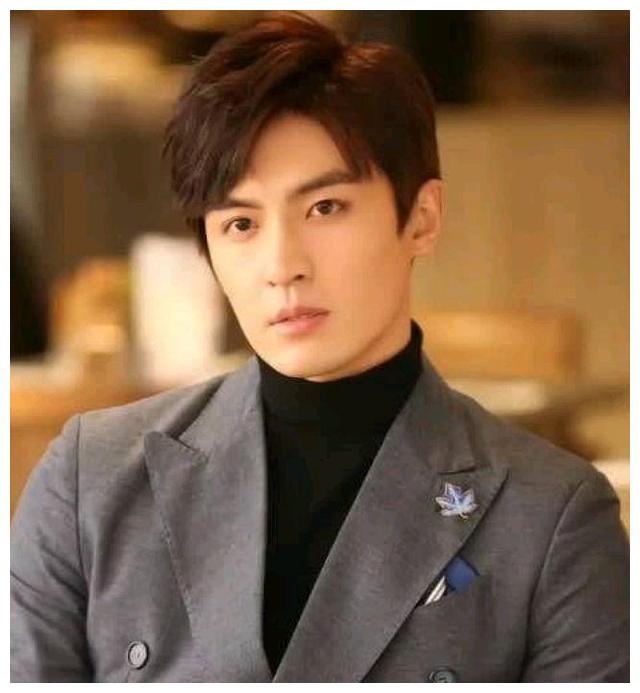 除此之外,杜厚佳则出演游坦之的扮演者.