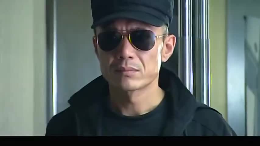 追查到底:流氓威胁黑老大女人500万,不料钱没等来,被一刀捅了