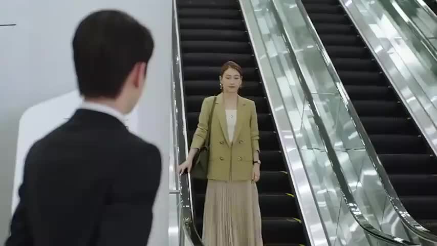 生活万岁曾志东护送庞文静庞文静没有辞退曾志东的理由6949