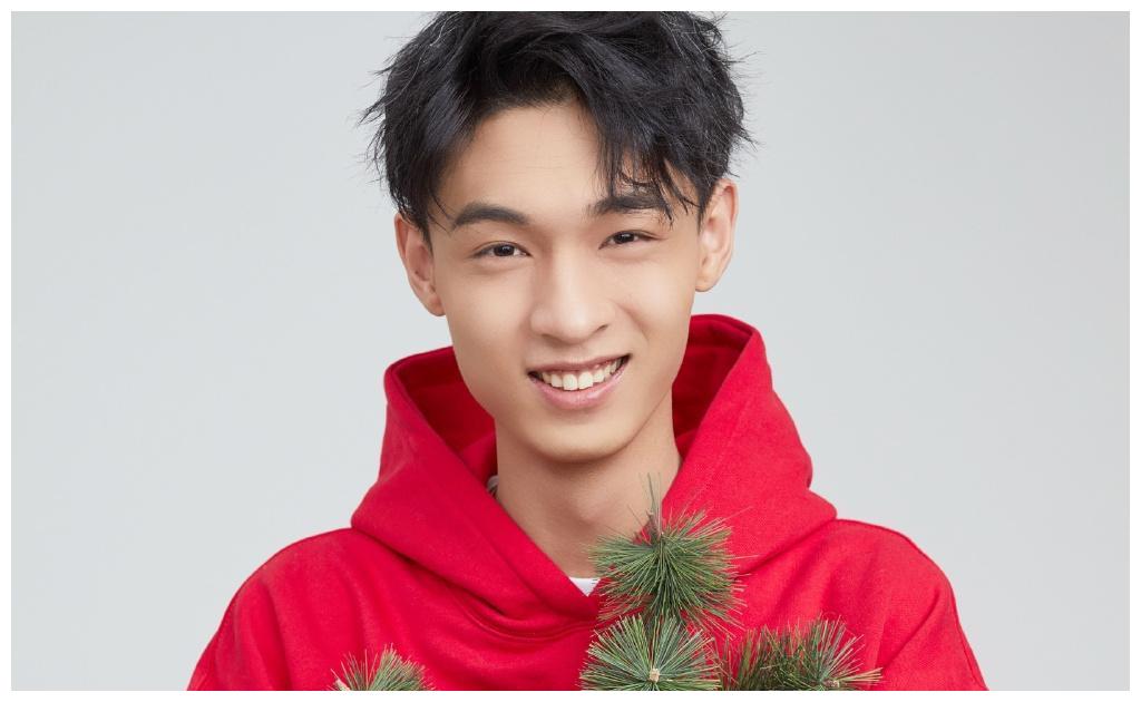 网传秦霄贤录制快乐大本营,发展速度堪比火箭,德云社为何这么急
