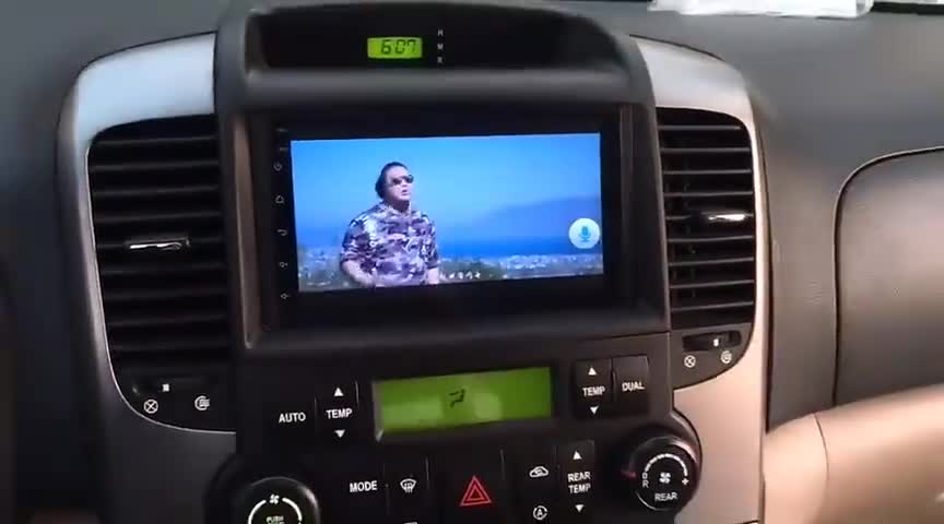 视频：起亚VQ安卓7寸导航倒车可视