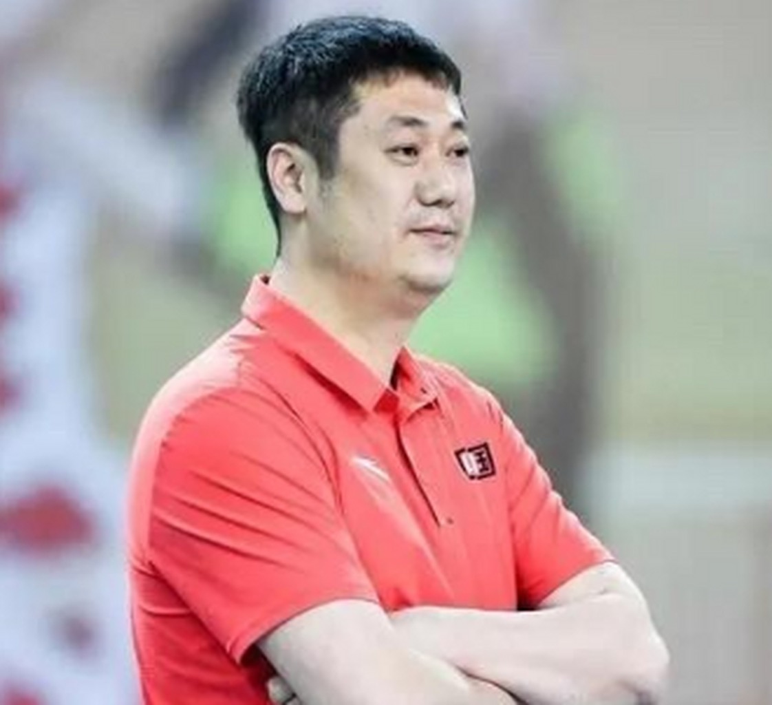 有担当会换人，给新人机会！赵勇当女排主帅，会否成下一个陈忠和