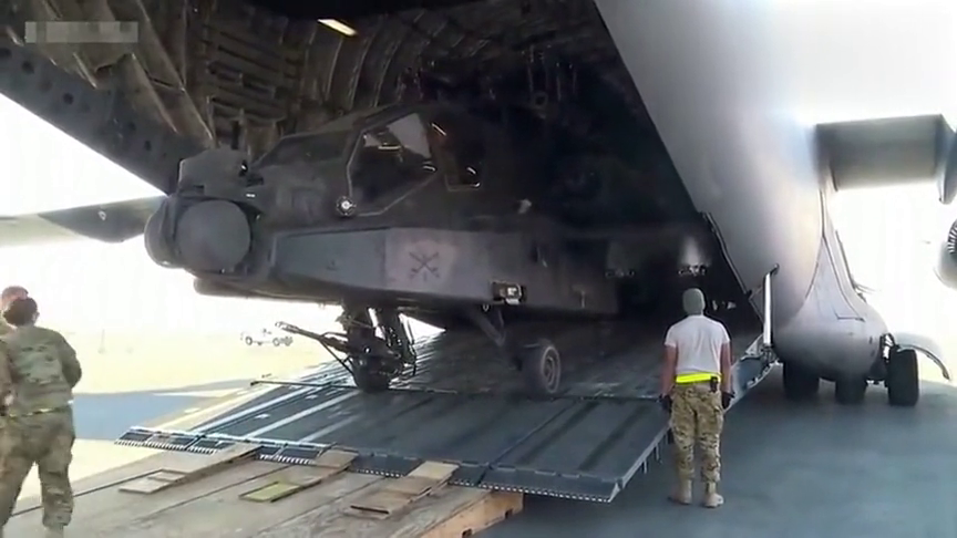 c5运输机开启尾门快来领走你的座驾吧