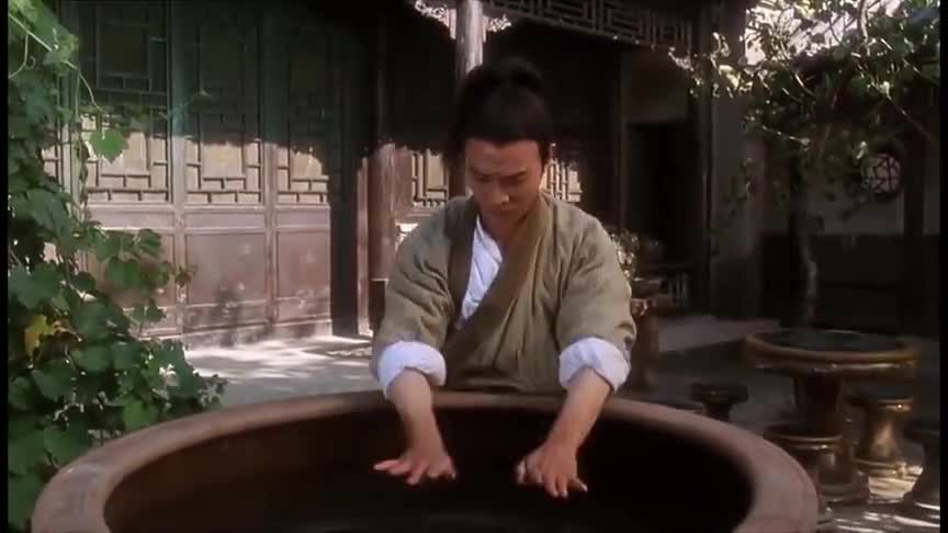 李连杰版张三丰举手投足间尽显大师风范