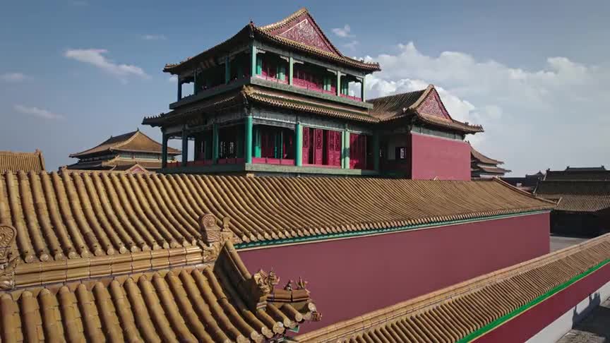 如懿传宫中人刻意躲避如懿谁都对她退避三舍太奇怪了