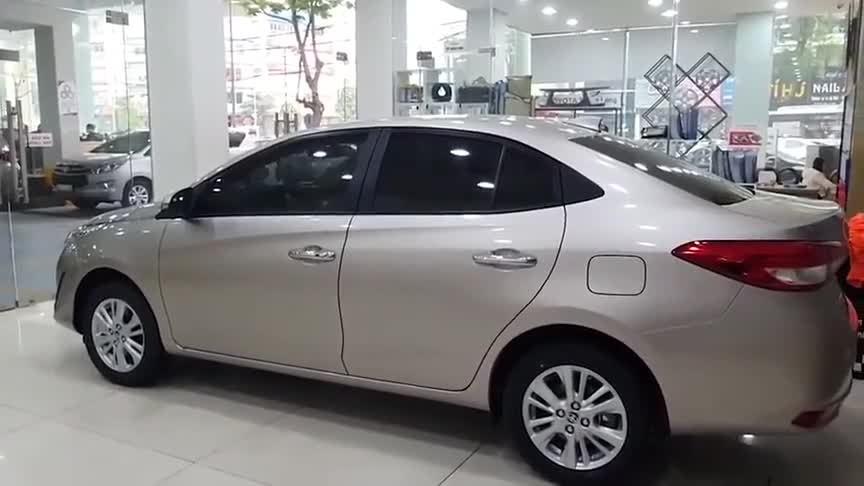 2020款丰田威驰实车展示