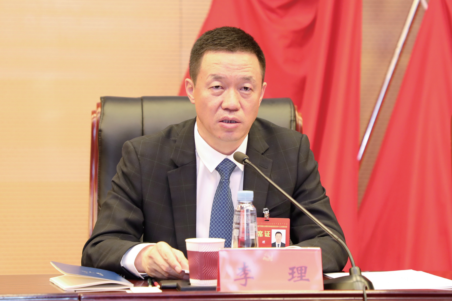 请求鄂尔多斯市委书记李理解决巡视整改不力和有罪不究问题