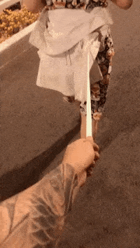 作为一个成年人,让你从他们中二选一,你会怎么选?哈哈哈很现实休闲区蓝鸢梦想 - Www.slyday.coM 作为一个成年人,让你从他们中二选一,你会怎么选?哈哈哈很现实休闲区蓝鸢梦想 - Www.slyday.coM