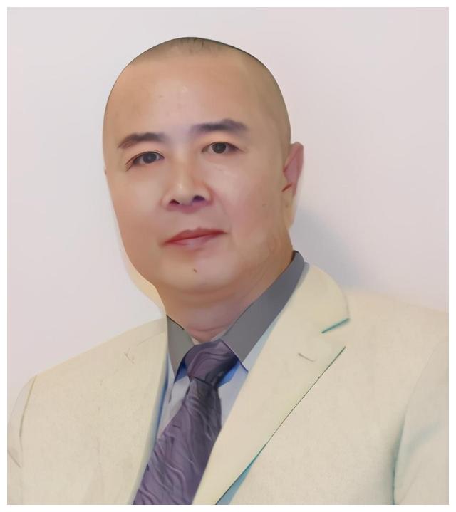 演唐僧走红的徐少华正红时娶丑妻今结婚37年仍恩爱