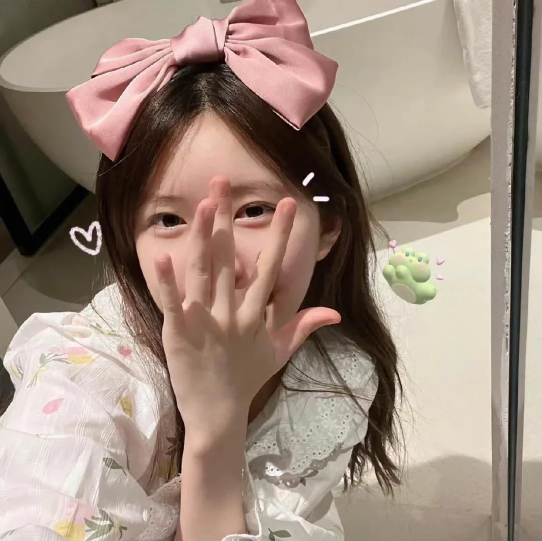 赵露思,美女的家居生活照,清纯可人!