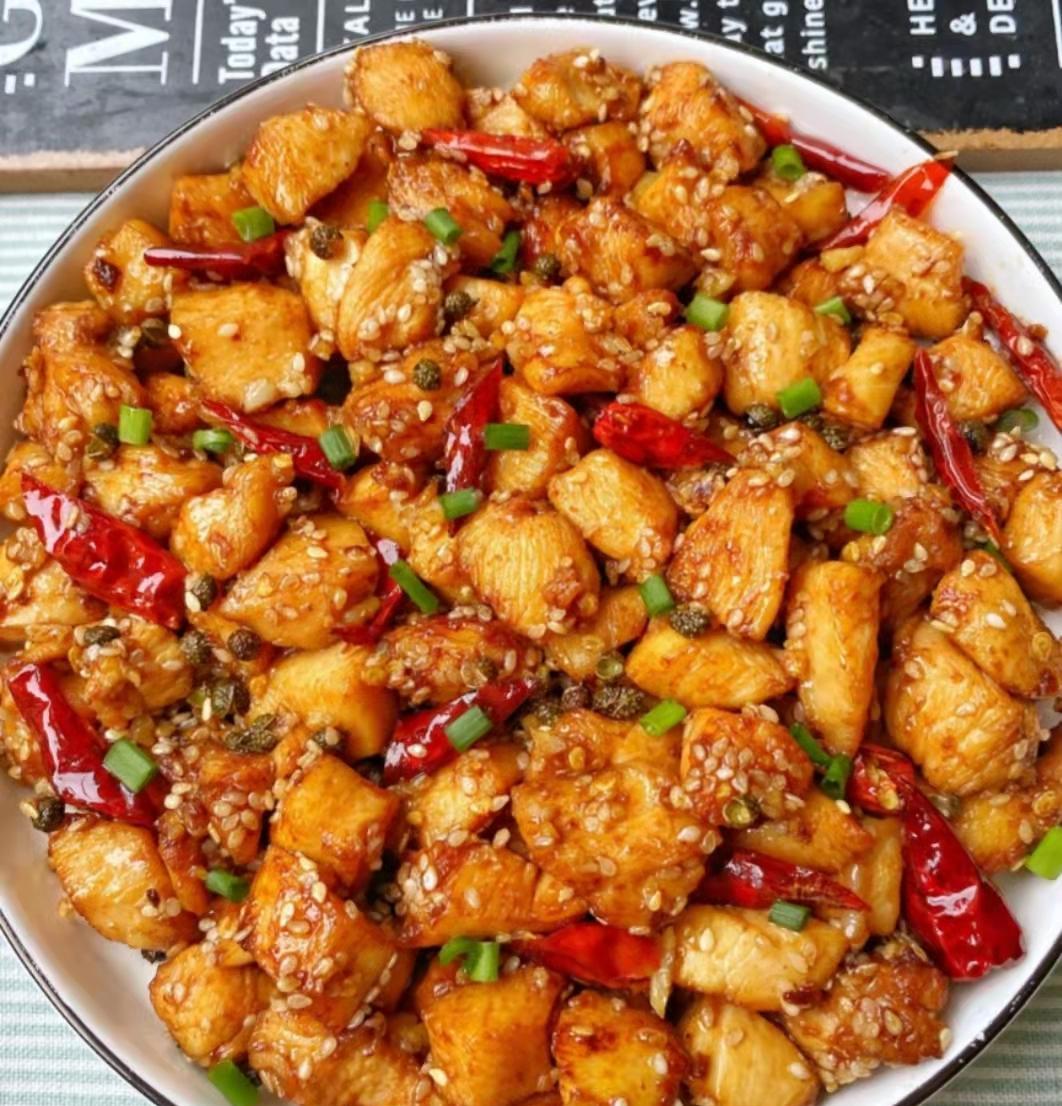 川菜经典之作辣子鸡丁