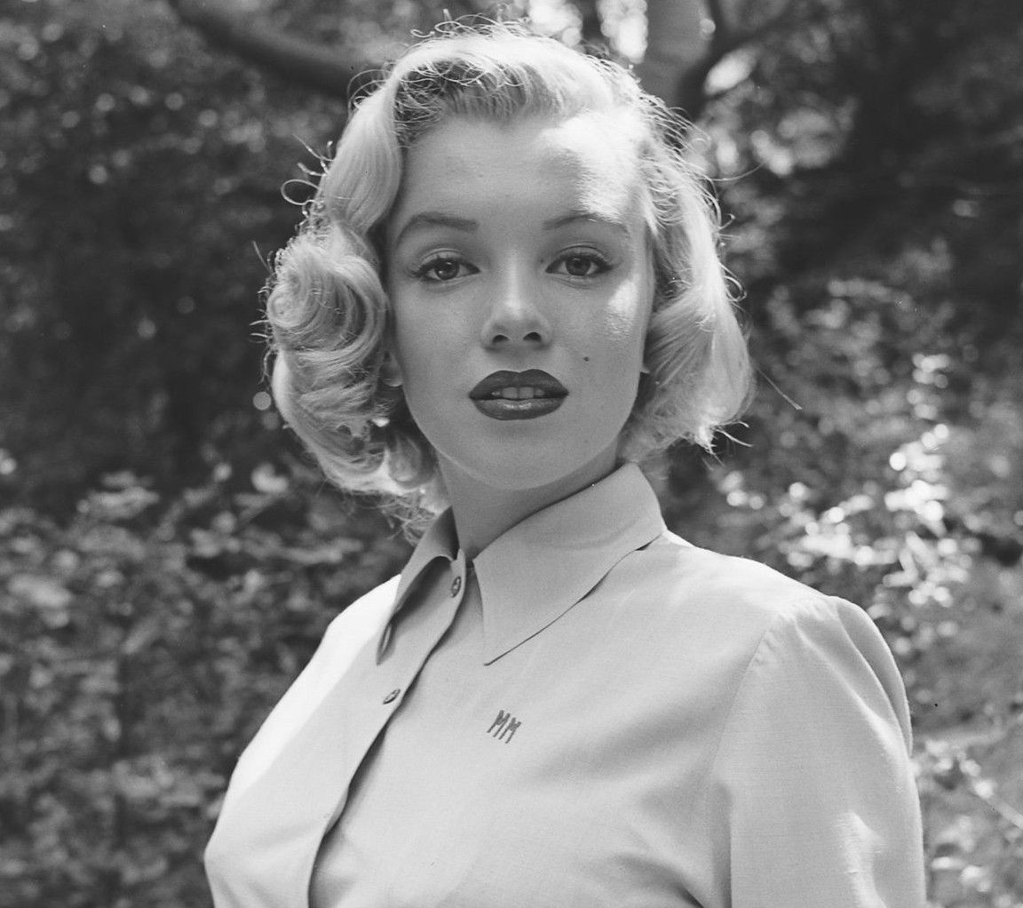 老照片:玛丽莲·梦露24岁时的罕见写真曝光,画面实在太美