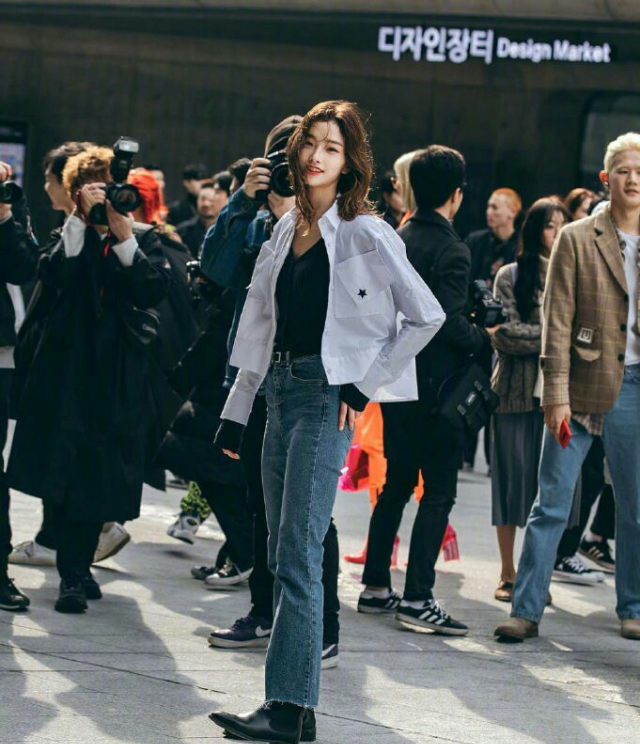 极简的韩范穿搭风街头赚足回头率轻松撩动男神的心