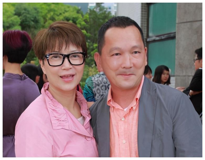 又一香港老戏骨患癌66岁廖启智被证实患胃癌目前正接受治疗