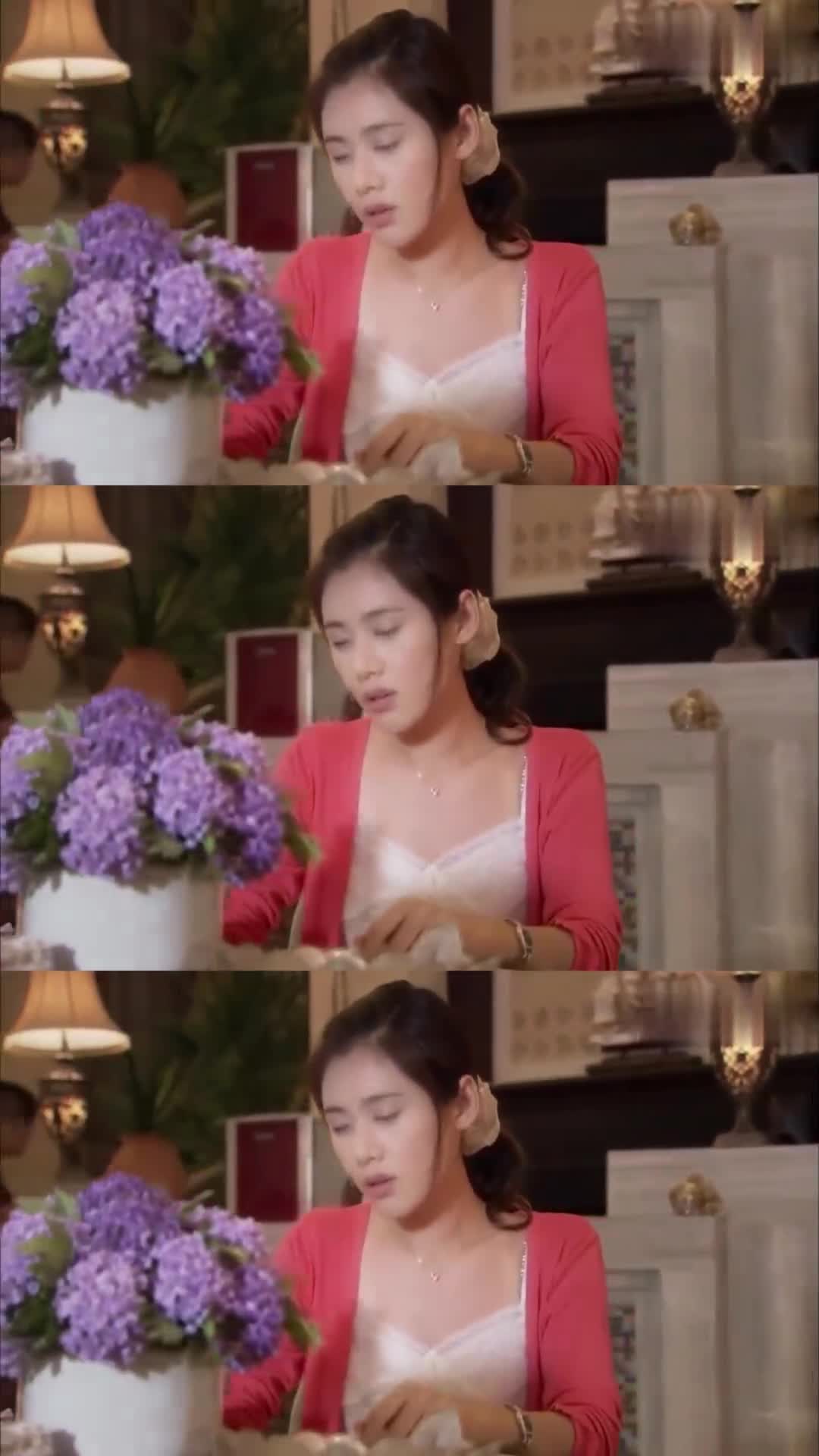 艾莉给林品如打电话她不相信艾莉的话对洪世贤绝对信任