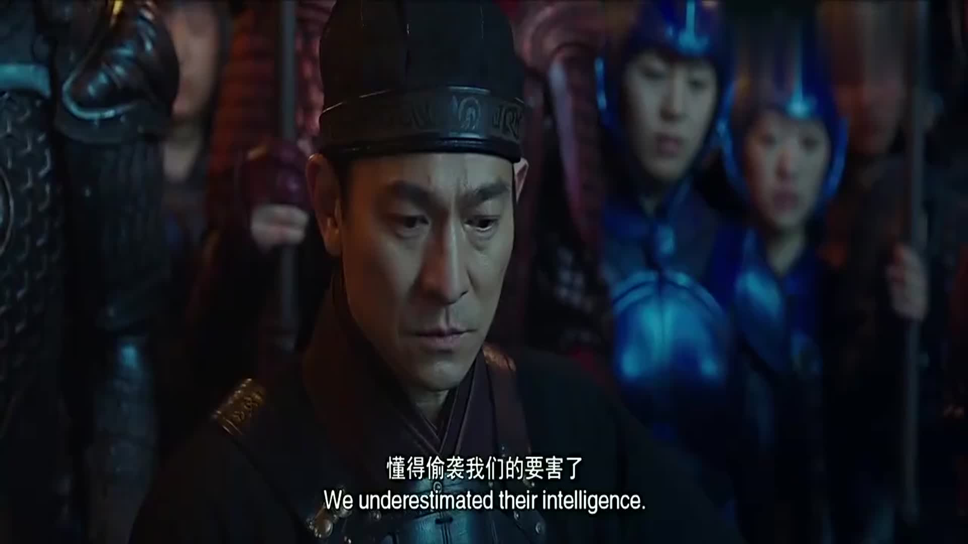 长城:将军战死,众将士站在长城,点亮孔明灯为将军送行_新浪新闻