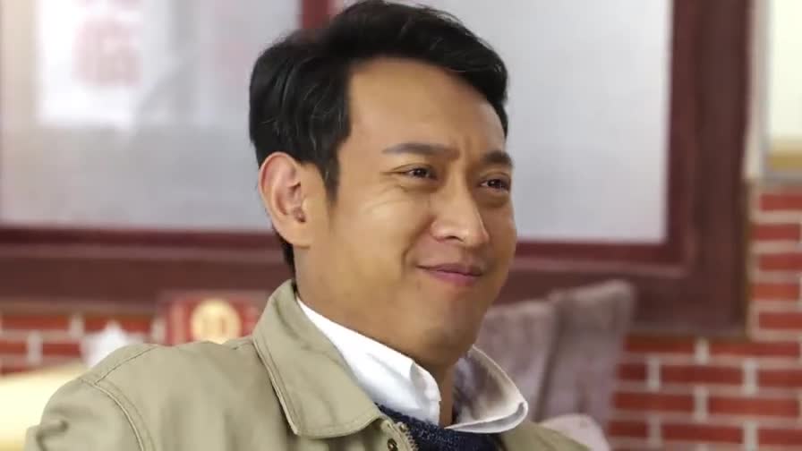 林秋雯史云生王天柱坐下来一起敬过去的日子!